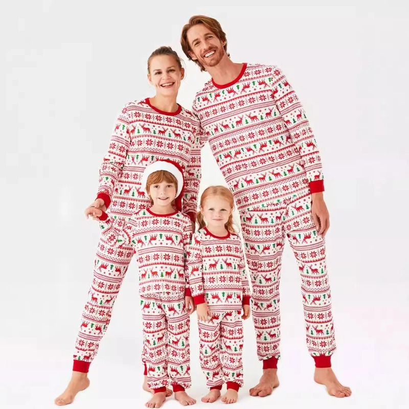 Merry Christmas Family Matchin - Winter Clothing Looks incelemesi ve fiyatı