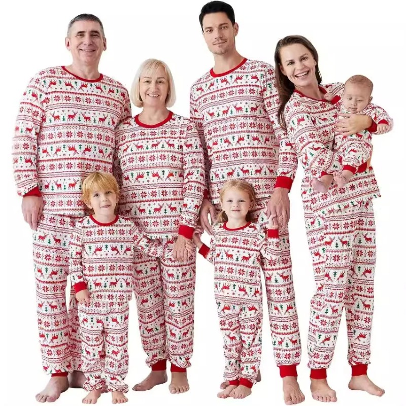 Merry Christmas Family Matchin - Winter Clothing Looks incelemesi ve fiyatı
